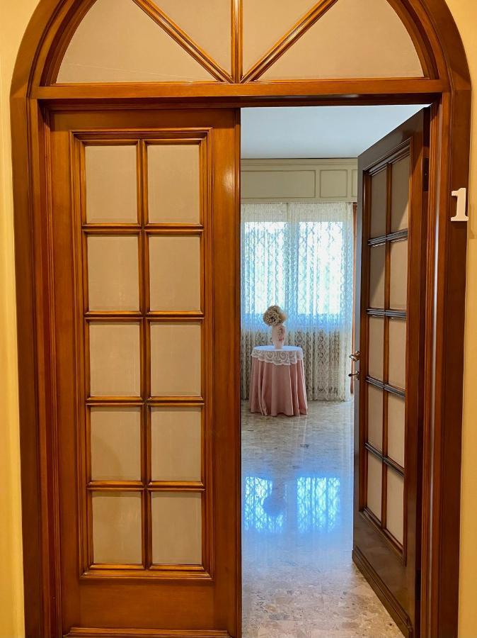 Casa Giovanna Роцано Екстериор снимка