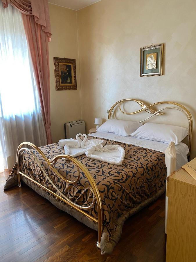 Casa Giovanna Роцано Екстериор снимка